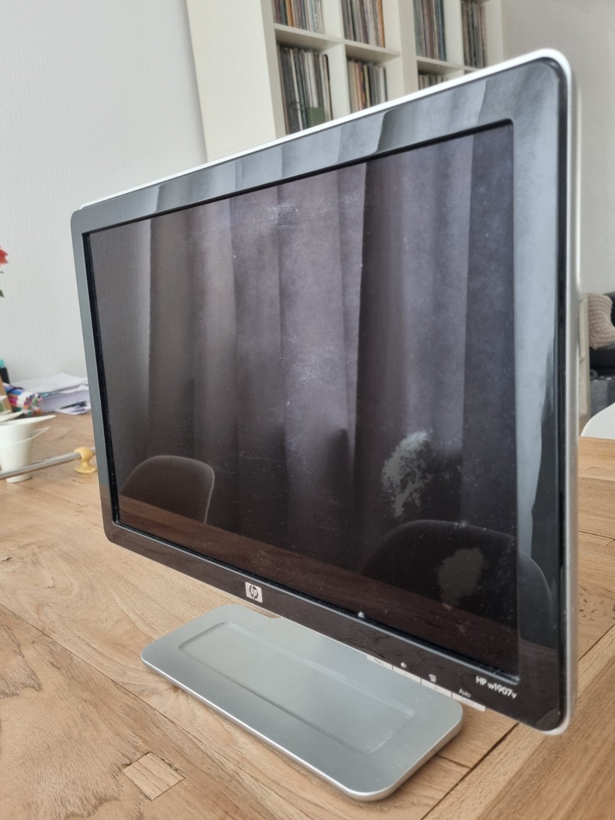 HP w1907v Monitor 19 inch - Inclusief stroom- en VGA kabel, Ophalen, Gebruikt, HP, VGA