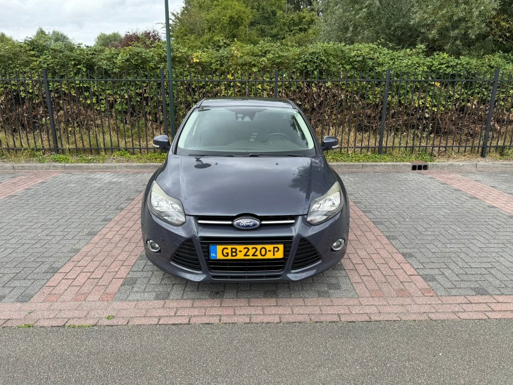 Ford Focus 1.0 Ecoboost Titanium 125pk | 2e Eigenaar, Auto's, 125 pk, Zwart, 635 kg, 1200 kg