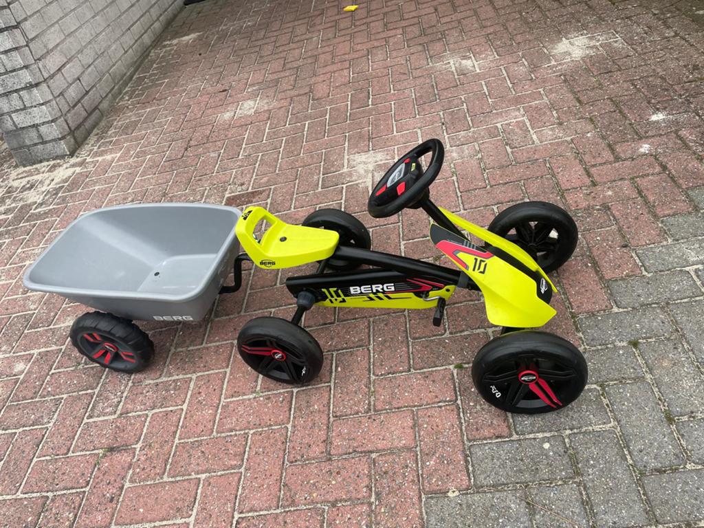 Berg - Skelter met trailer, Kinderen en Baby's, Speelgoed | Buiten | Skelters, Ophalen of Verzenden, Zo goed als nieuw