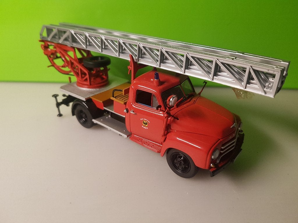 Minichamps - Opel Blitz 1,75t Drehleiter DL18 [rood]1/43 MIB, Ophalen of Verzenden, Nieuw, Bus of Vrachtwagen, MiniChamps