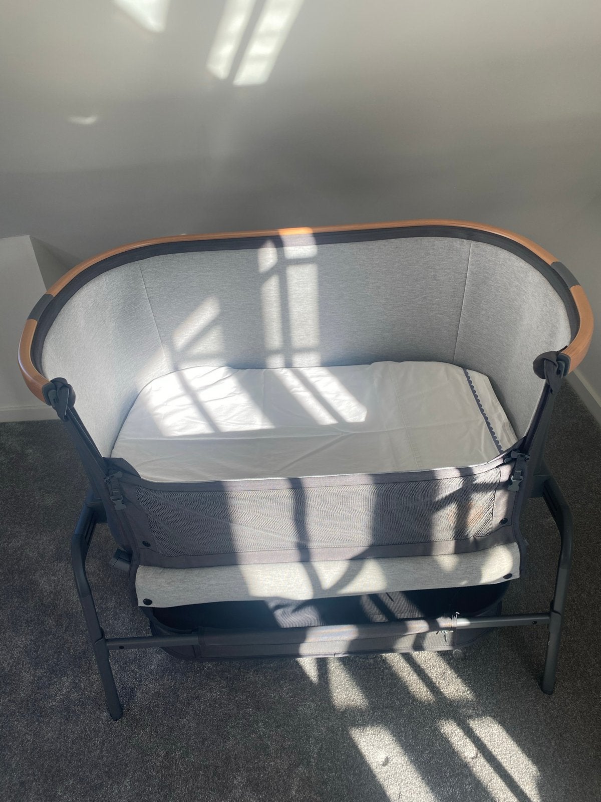 Maxi Cosi Iora Co-sleeper Babybed - Verstelbaar & Compleet