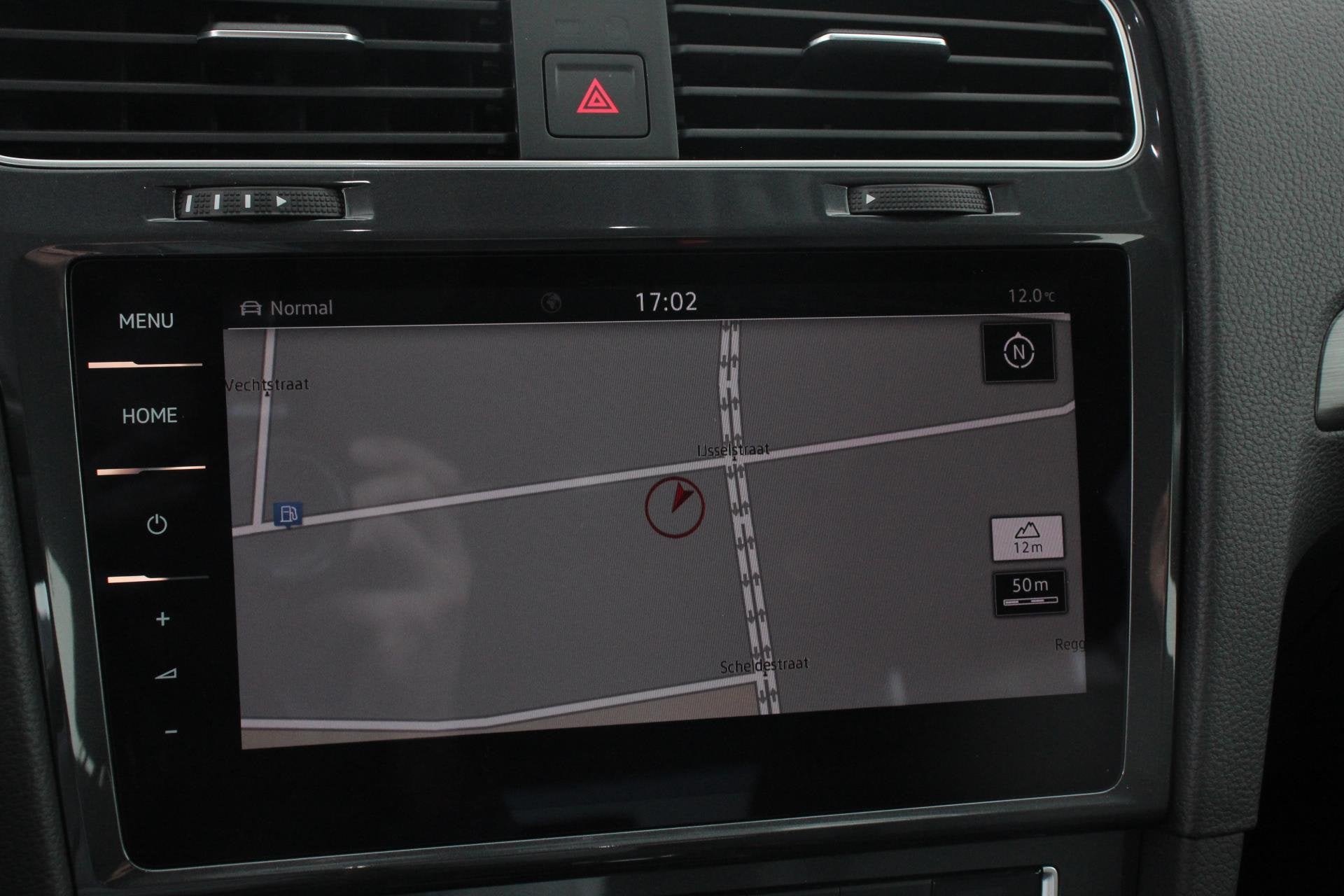 Volkswagen e-Golf Edtion SOH 87% Navigatie Apple Carplay/And, Auto's, Gebruikt, Zwart, 231 km, Zwart