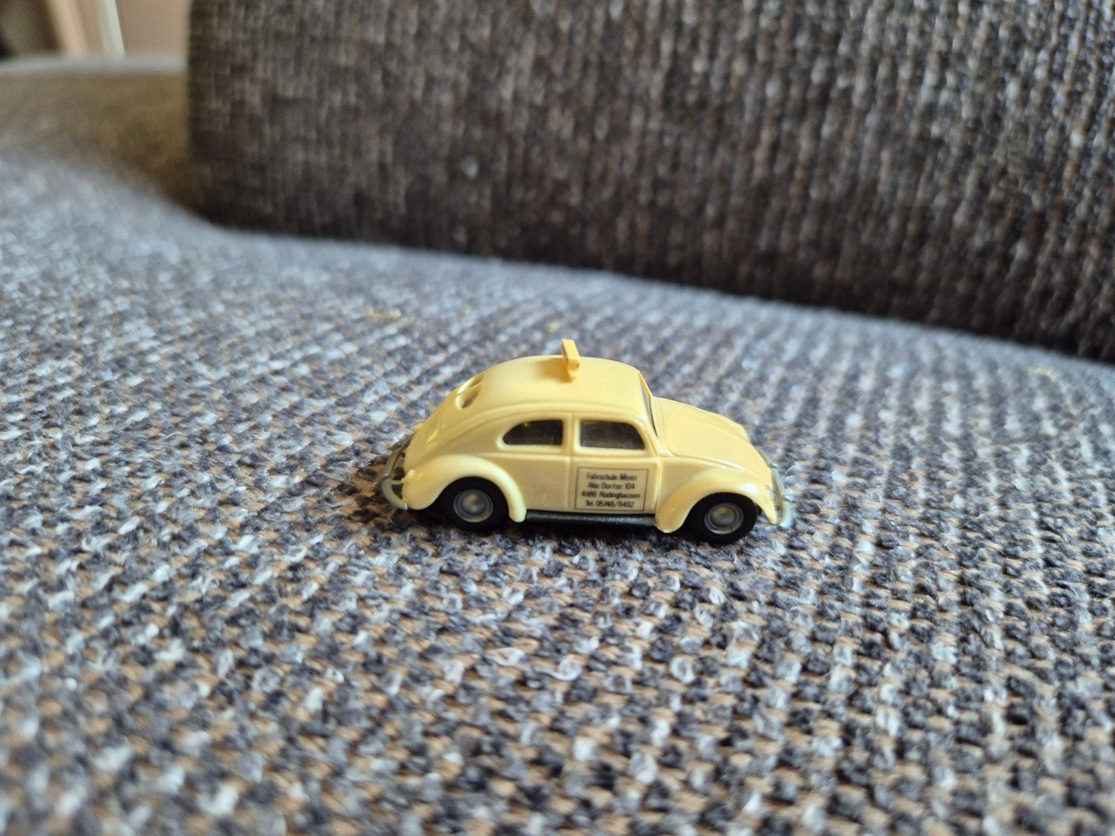 Gele Kever Taxi Modelauto - Zo goed als nieuw, Ophalen of Verzenden, Zo goed als nieuw, Auto