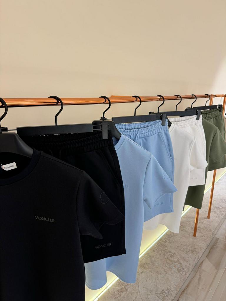 Moncler zomerset, Ophalen of Verzenden, Nieuw, Overige maten