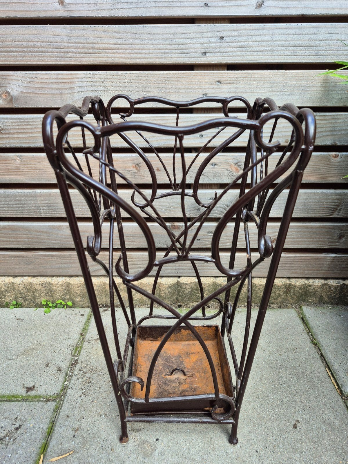 Vintage brocante decoratieve paraplubak van metaal, Ophalen of Verzenden, Gebruikt, Metaal