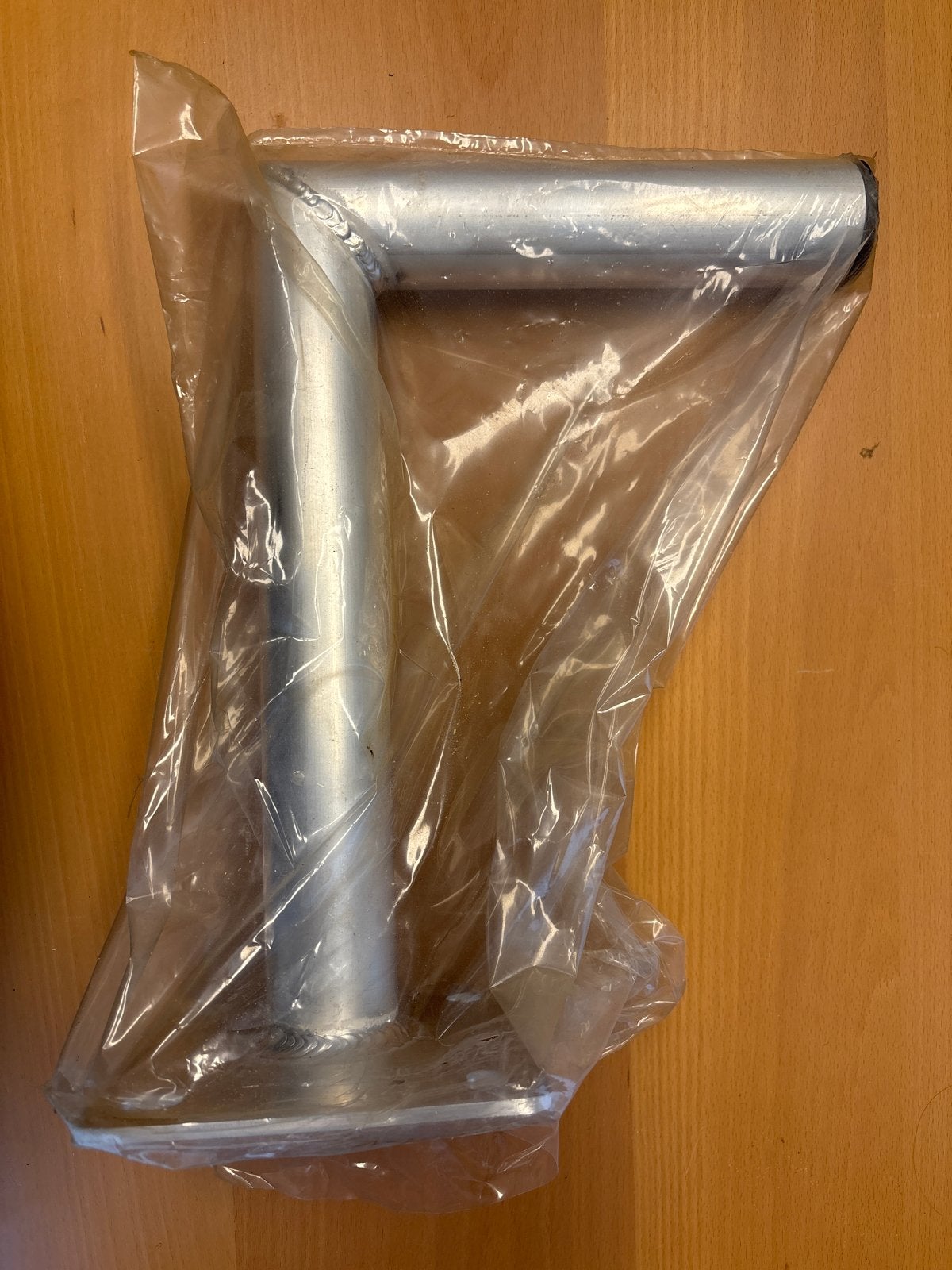 Nieuwe aluminium schotelantenne beugel, Ophalen of Verzenden, Nieuw, (Schotel)antenne-accessoires, Overige merken