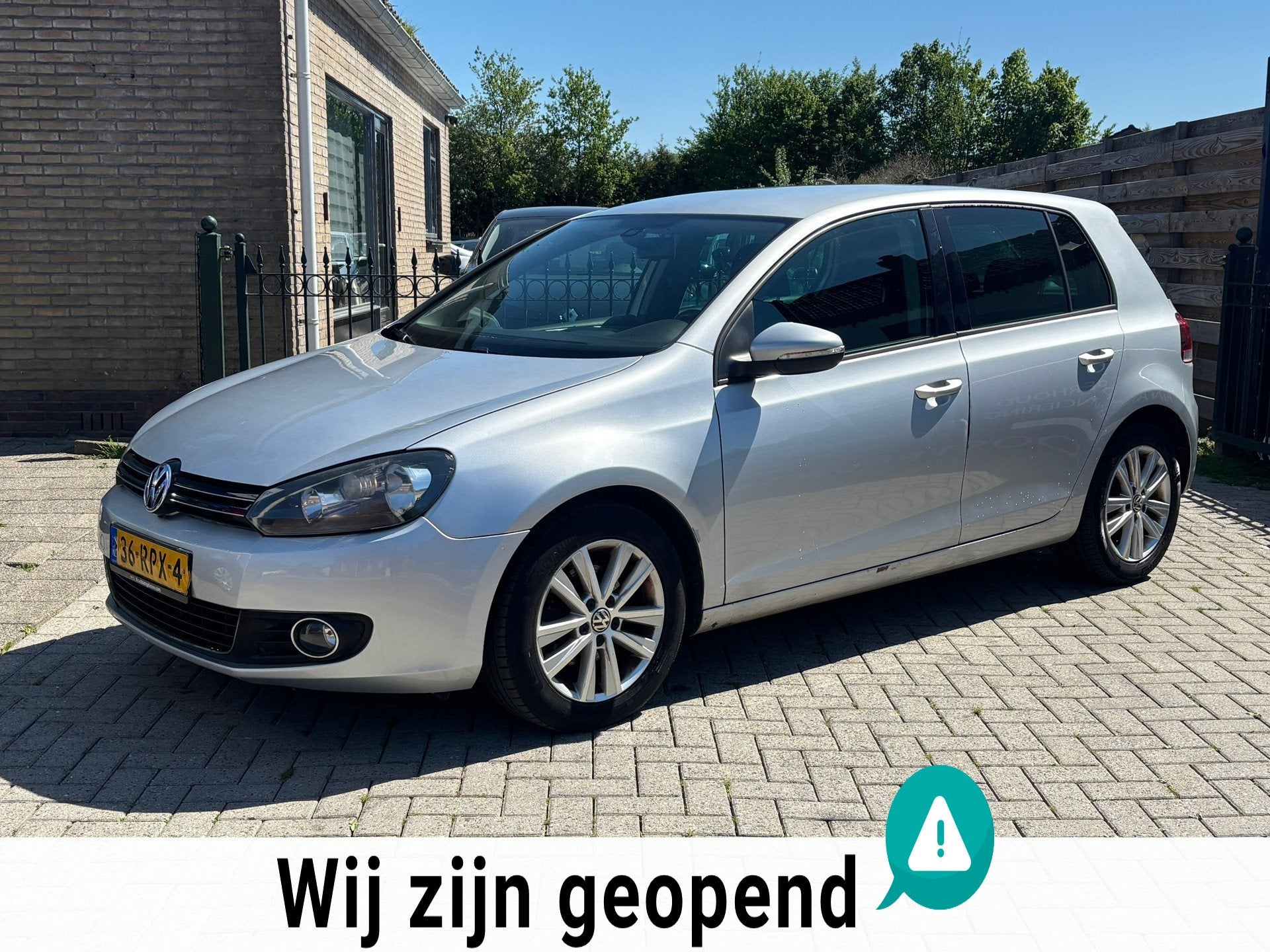 Volkswagen Golf 1.2 TSI Highline BlueMotion | automaat | lee, Euro 5, Gebruikt, 4 cilinders, Alcantara
