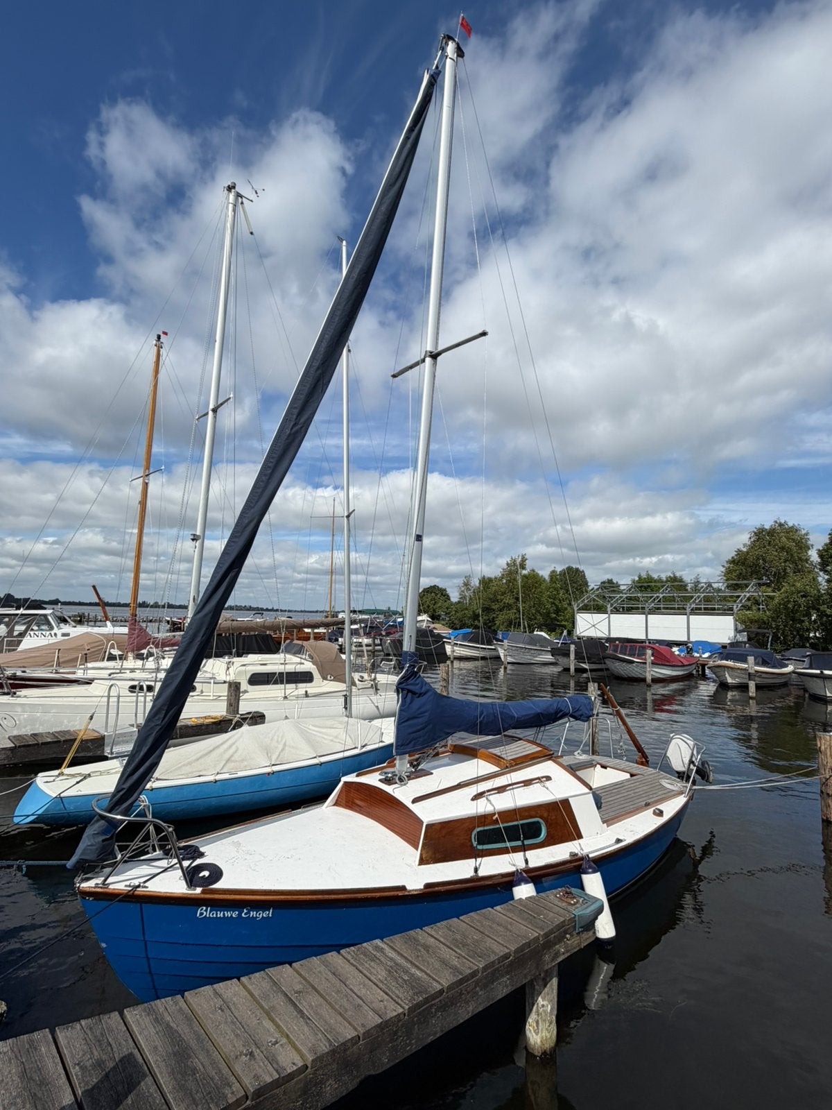 Aluminium mast en giek en zeilboot, Waarschip 600SV, Watersport en Boten, Ophalen, Zo goed als nieuw, Zeilboot