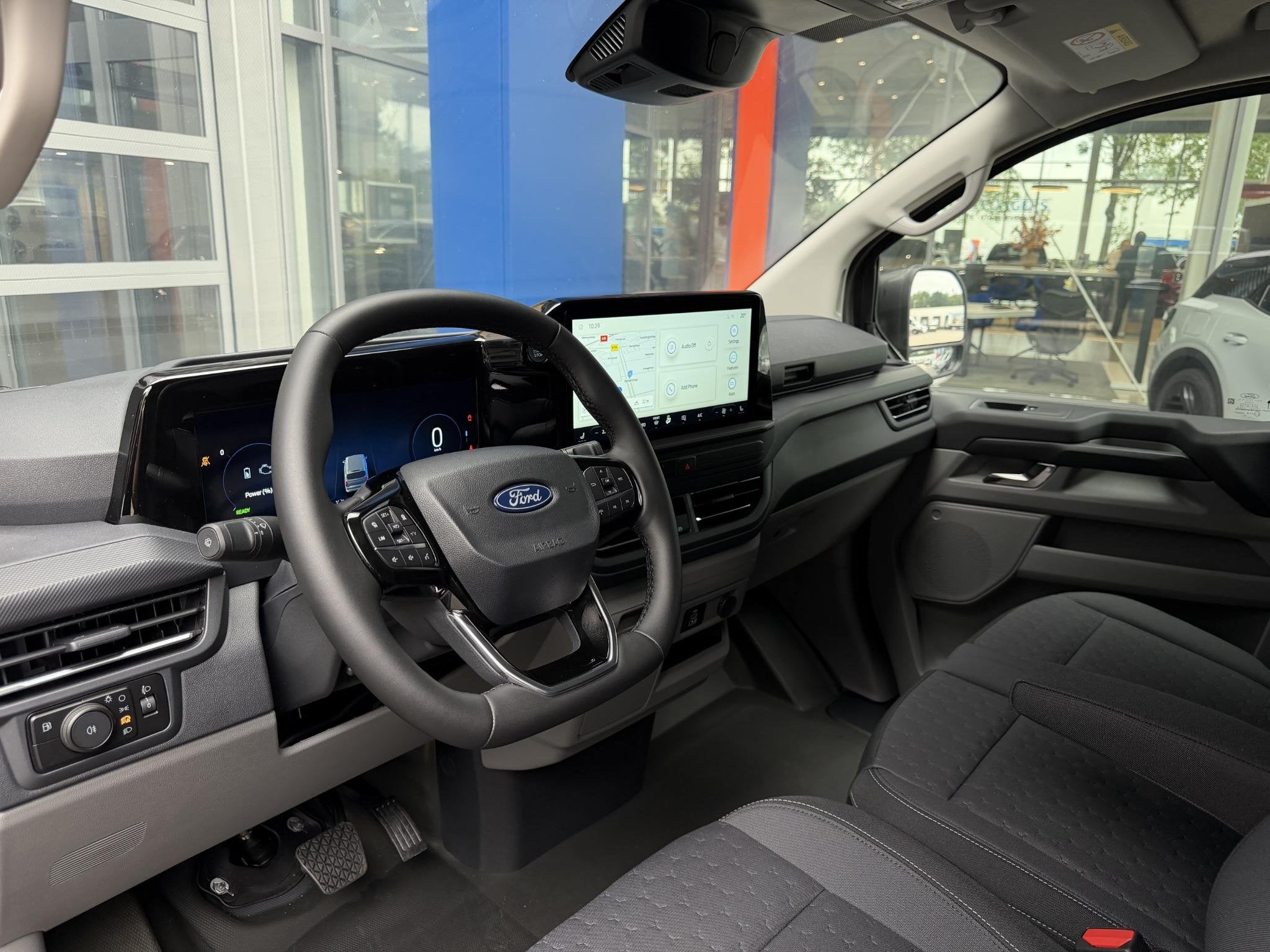 Ford Transit Custom 320 2.5 PHEV L2H1 Limited, Auto's, 12 maanden, Euro 6, 4 cilinders, Plug-in hybride