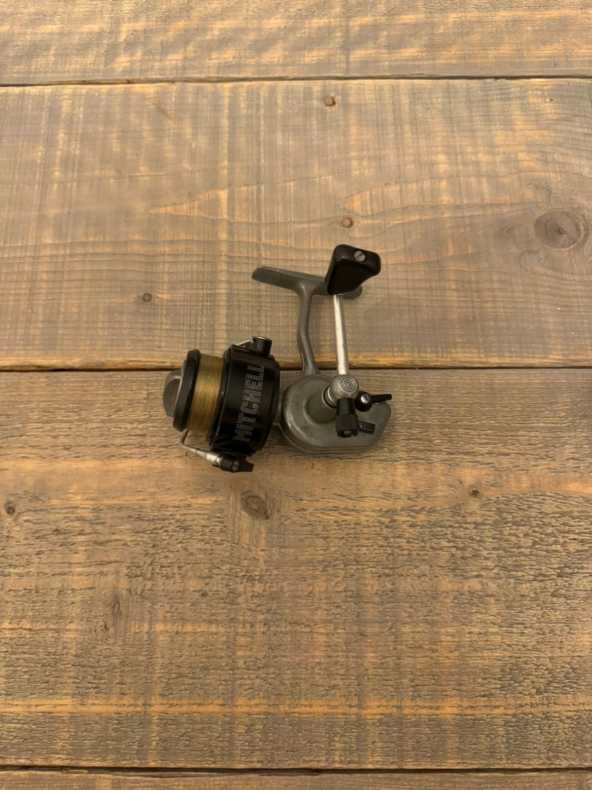 Michell 204s spinning reel, Ophalen of Verzenden, Zo goed als nieuw, Molen