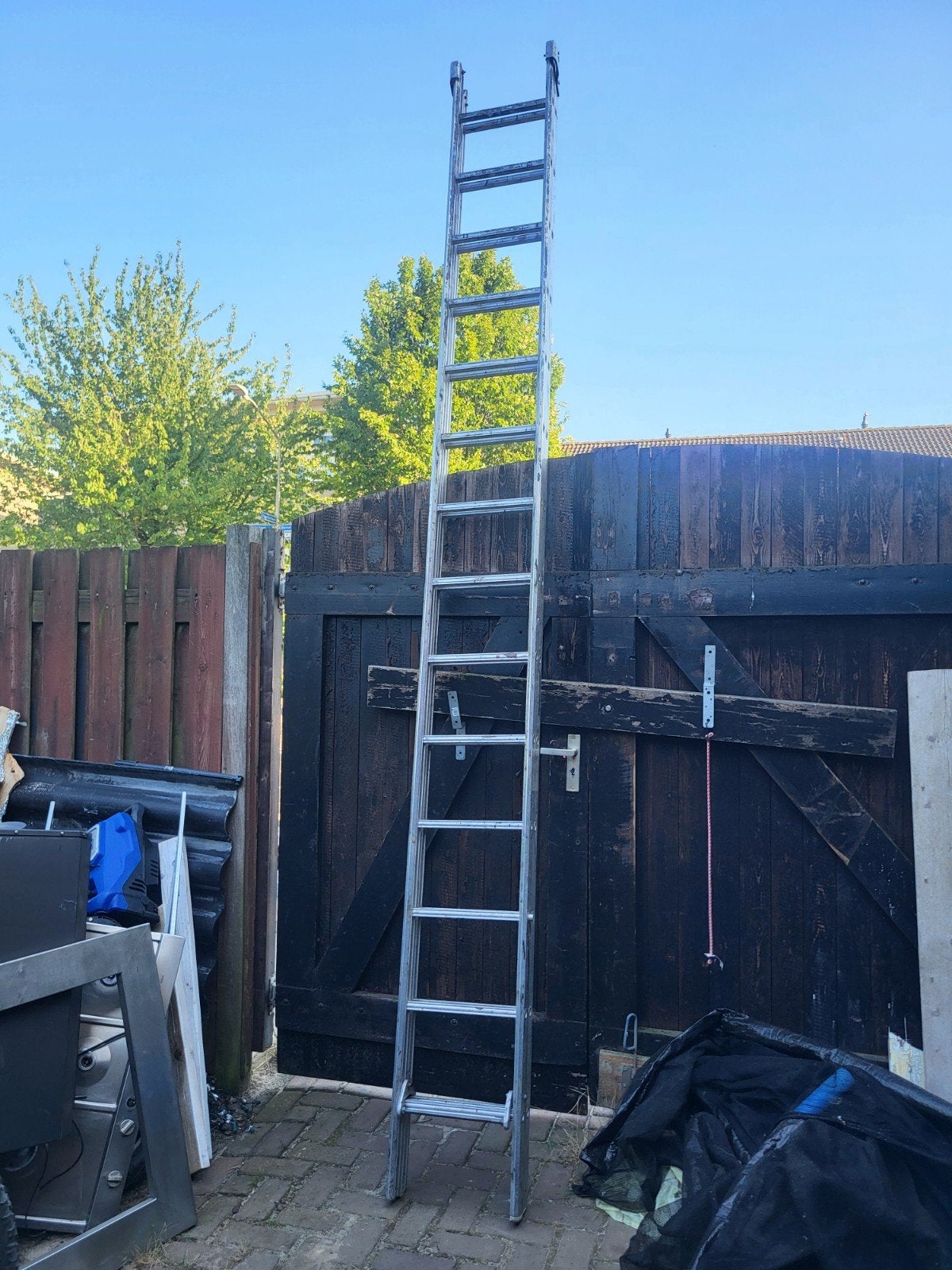 Uitschuifbare ladder, Ophalen, Zo goed als nieuw, 4 meter of meer