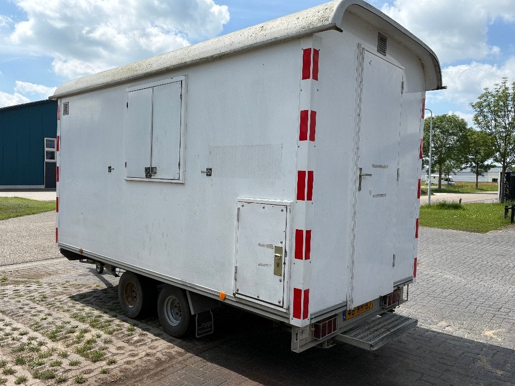 Te koop snelverkeer schaftwagen / bouwkeet tandemasser, Doe-het-zelf en Verbouw, Bouwketen en Schaftketen, Ophalen, Gebruikt