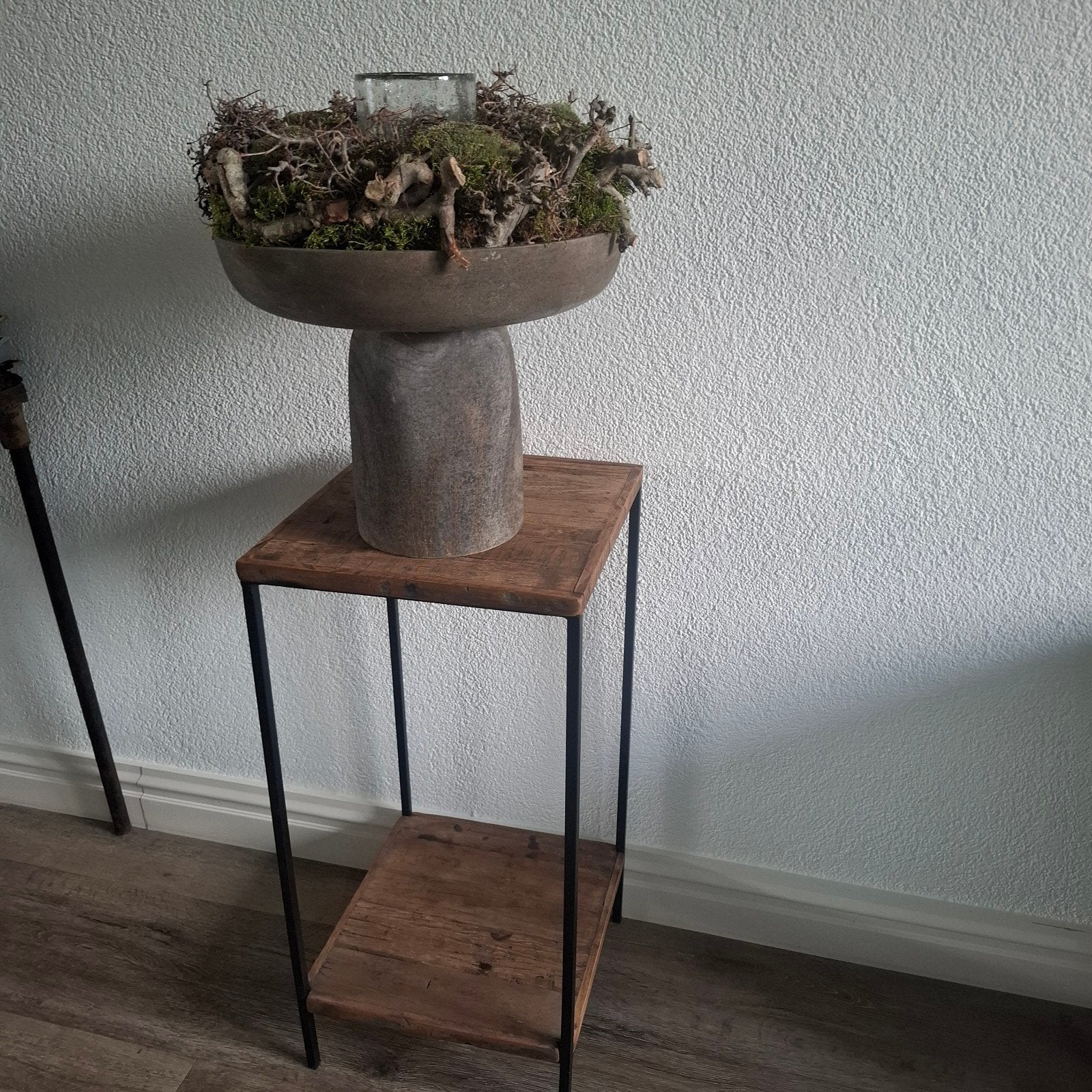 wagonplank hout bijzettafel plantentafel zuil, Ophalen, Zo goed als nieuw