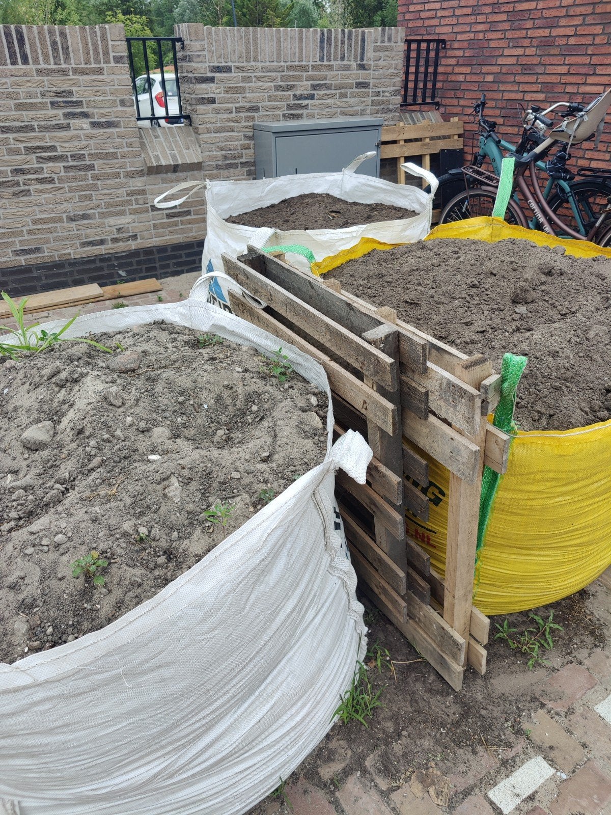 GRATIS - Tuinaarde in Big Bags, Ophalen of Verzenden, Gebruikt, Ophoogzand