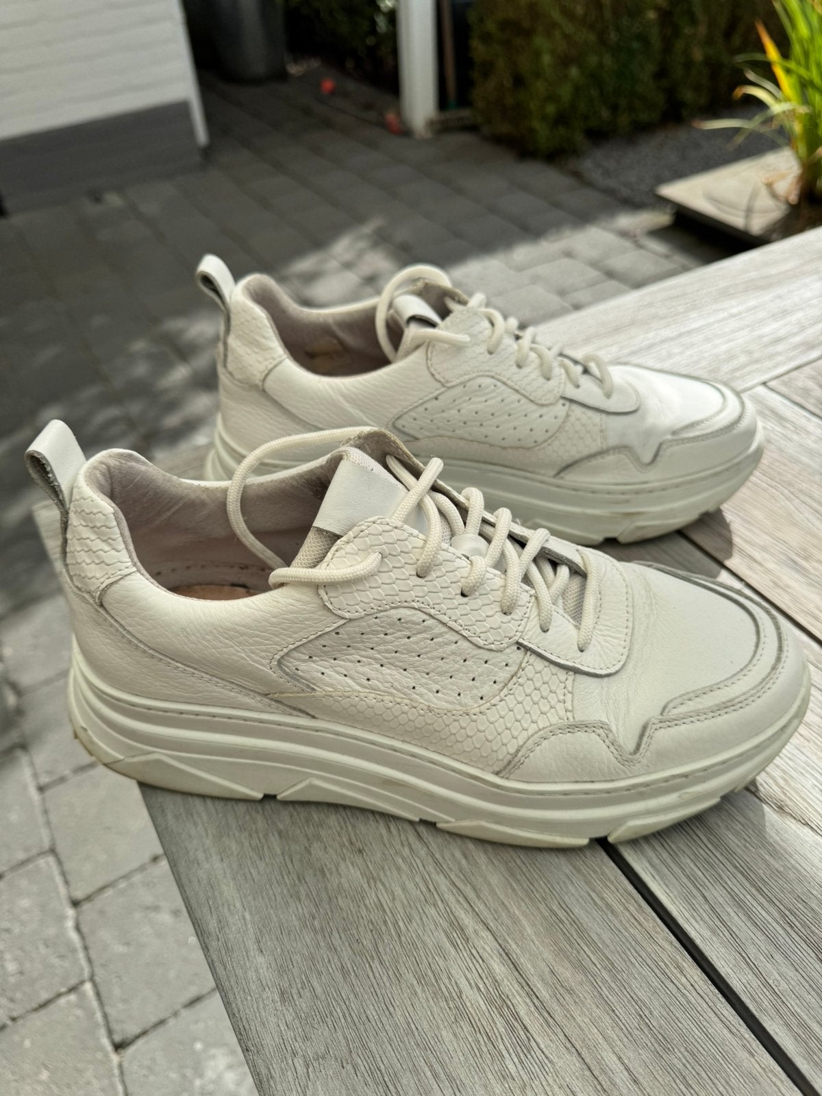 Z.G.A.N. Juul & Belle witte sneakers maat 42, Verzenden, Wit, Sneakers of Gympen, Zo goed als nieuw