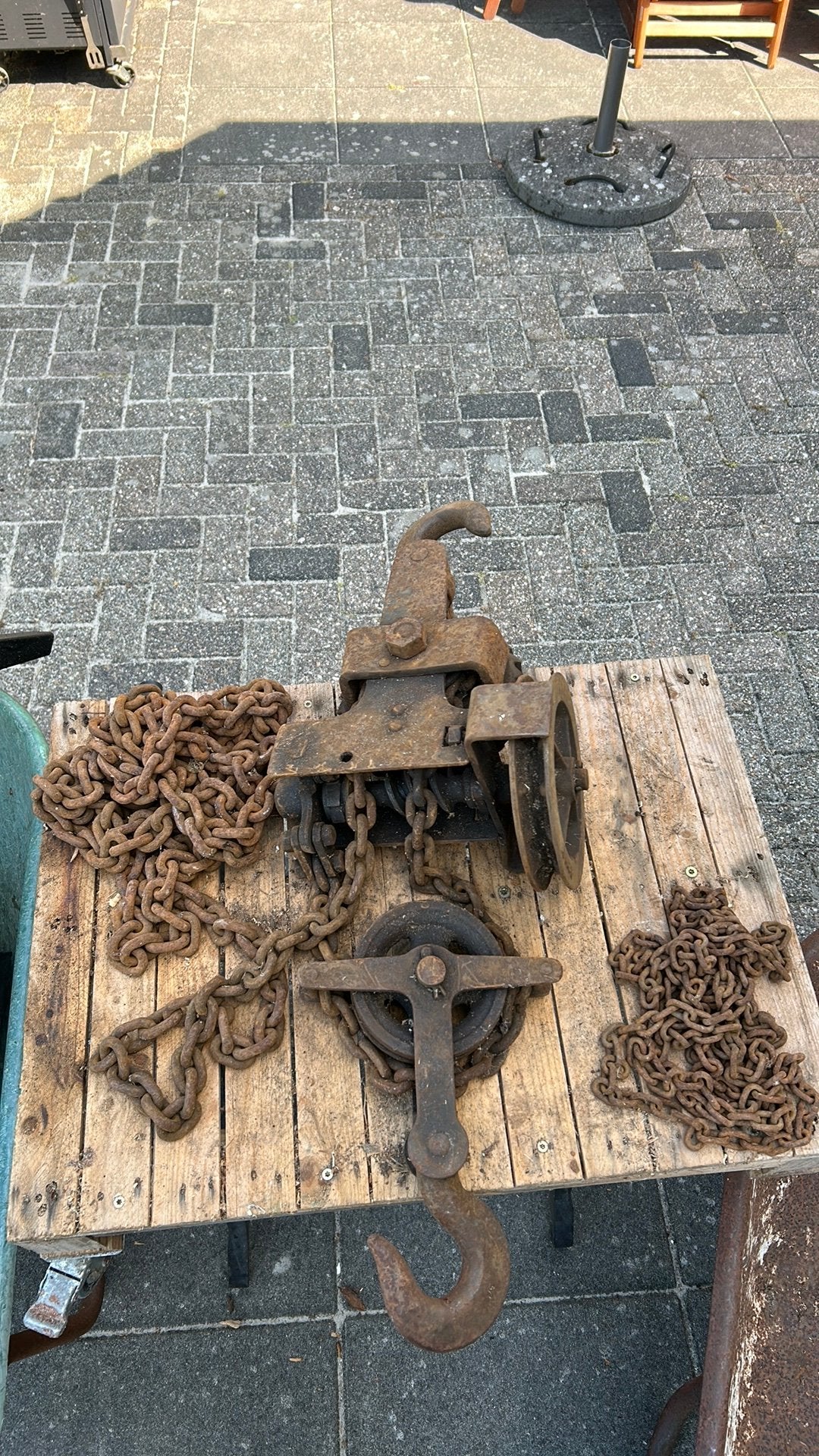 Ketting takel 1 van 1000 kg en 1 van 1500 kg, Ophalen, Gebruikt
