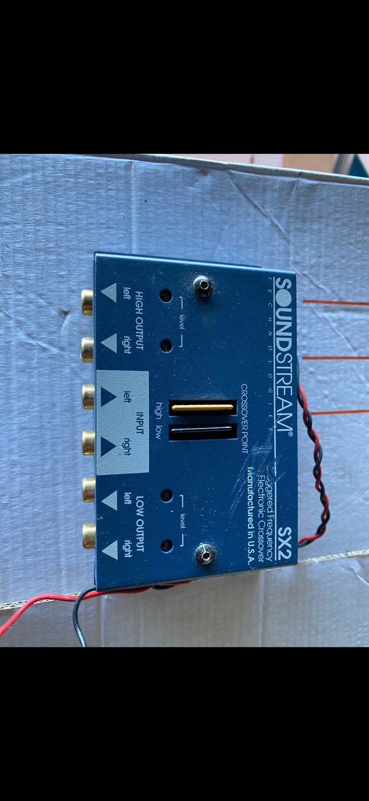 Soundstream SX-2 electronic-crossover, Auto diversen, Autospeakers, Ophalen of Verzenden, Zo goed als nieuw