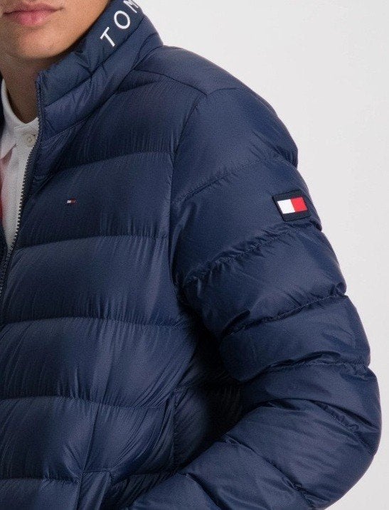 ZGAN Tommy Hilfiger winterjas maat 176 donkerblauw jas, Ophalen of Verzenden, Jongen, Jas, Tommy Hilfiger