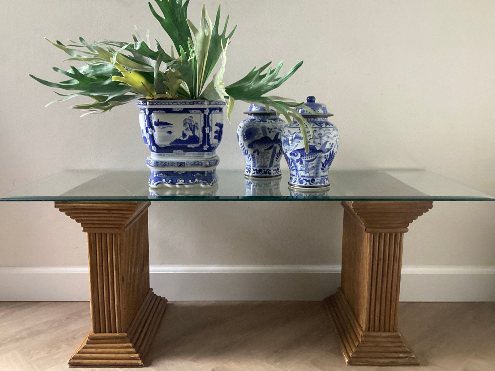 POTLOODRIET ROTAN SIDETABLE WANDTAFEL TV TAFEL STYLE CRESPI, Ophalen, 100 tot 150 cm, Zo goed als nieuw, 25 tot 50 cm