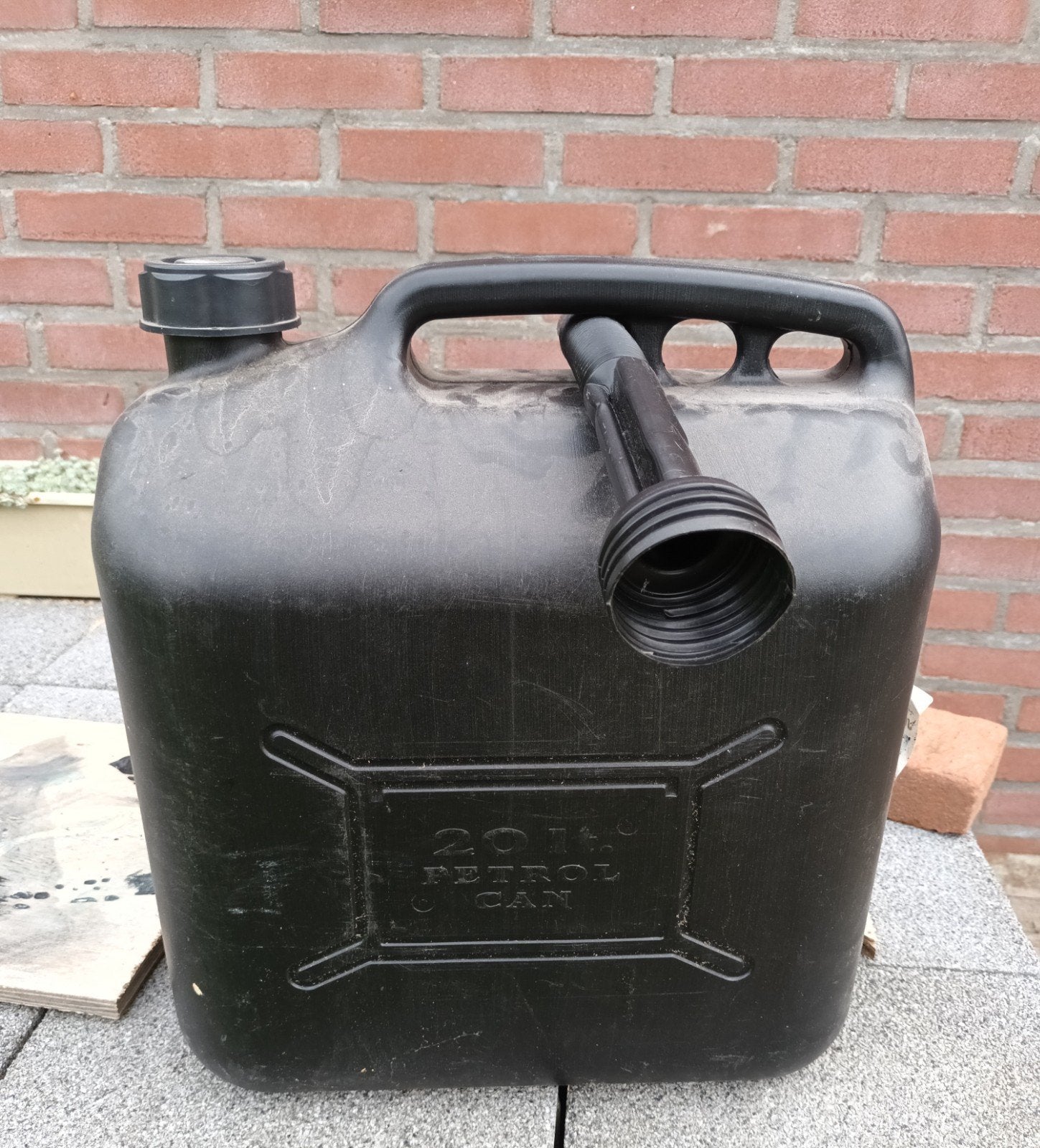 Jerrycan 20 liter, Auto-onderdelen, Ophalen, Gebruikt, Universele onderdelen