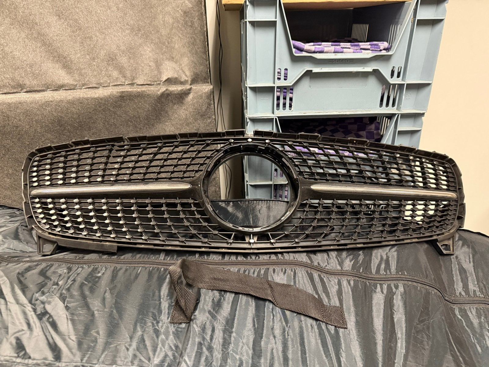 Mercedes A-Klasse Voorgrille - Origineel & Gebruikt, Ophalen, Gebruikt, Voor, Mercedes-Benz