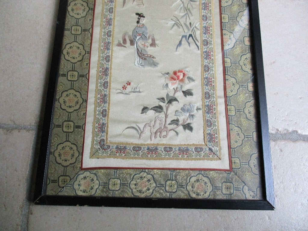 Schilderij met geborduurde oosterse afbeeldingen, Achter glas, Verzenden, Klassiek, Overige onderwerpen