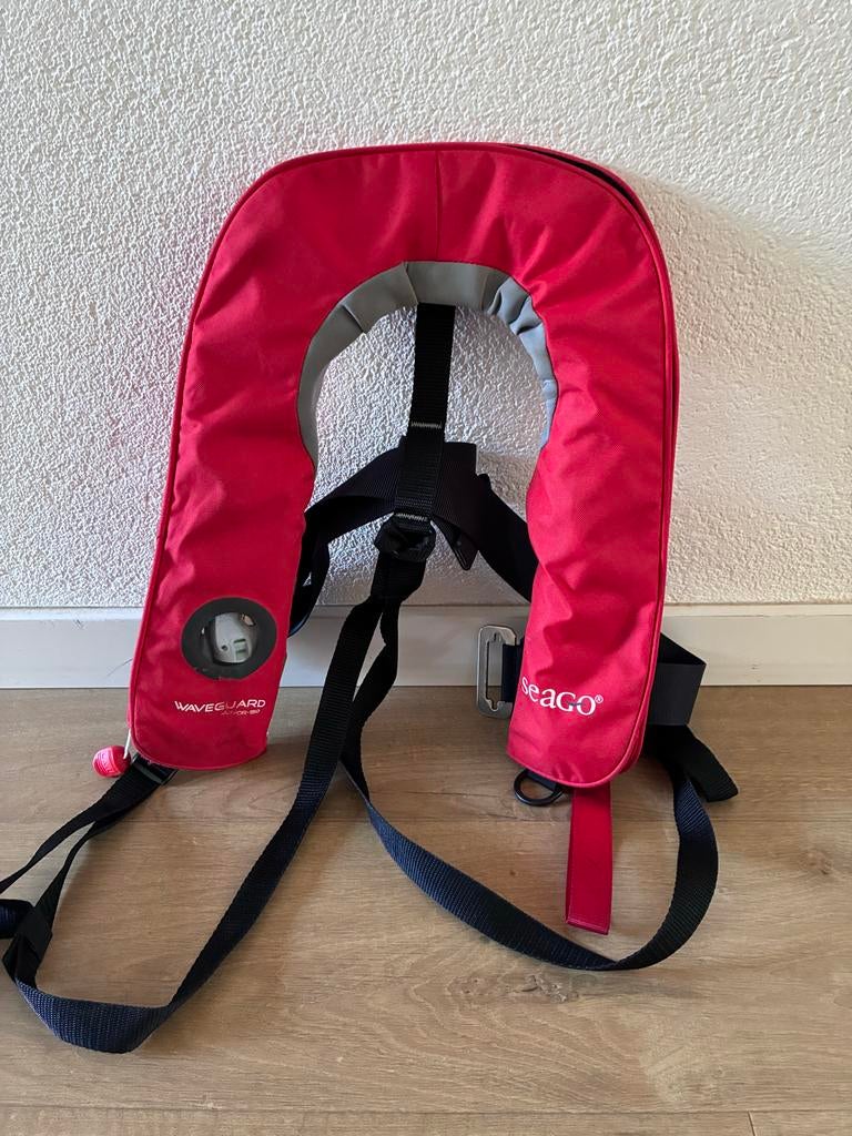 Waveguard Junior-150 reddingsvest, Watersport en Boten, Watersportkleding, Gebruikt, Ophalen