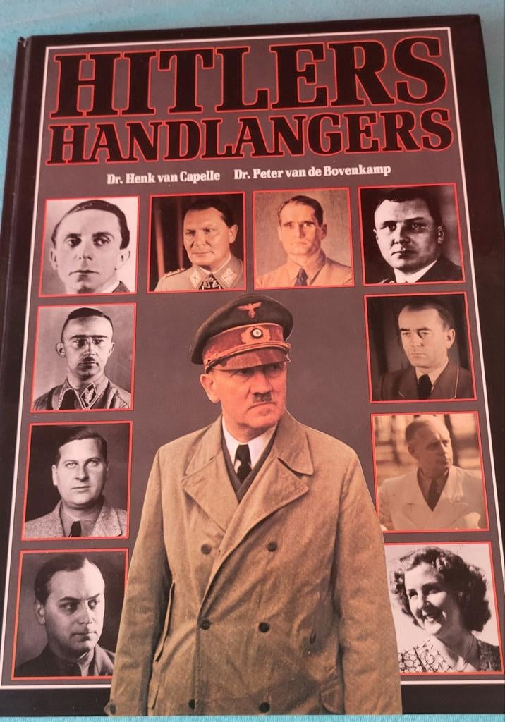 Hitlers Handlangers ., Ophalen of Verzenden, Tweede Wereldoorlog, Zo goed als nieuw