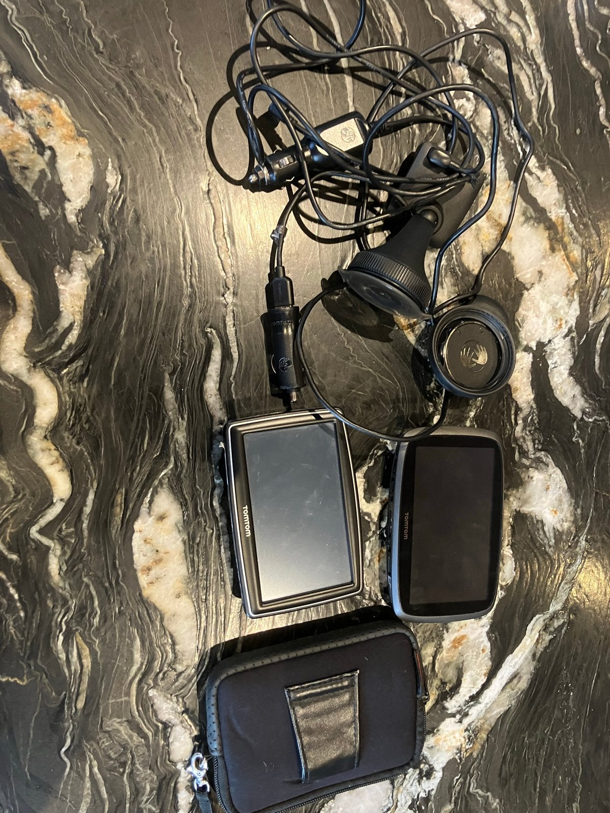 TomTom navigatiesystemen met accessoires, Ophalen of Verzenden, Gebruikt
