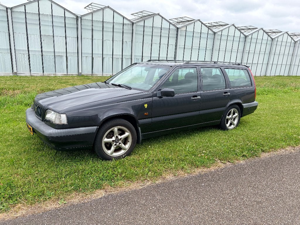 Volvo 850 2.5 I 1996 Grijs, Auto's, Volvo, Voorwielaandrijving, Stoelverwarming, Origineel Nederlands, Particulier