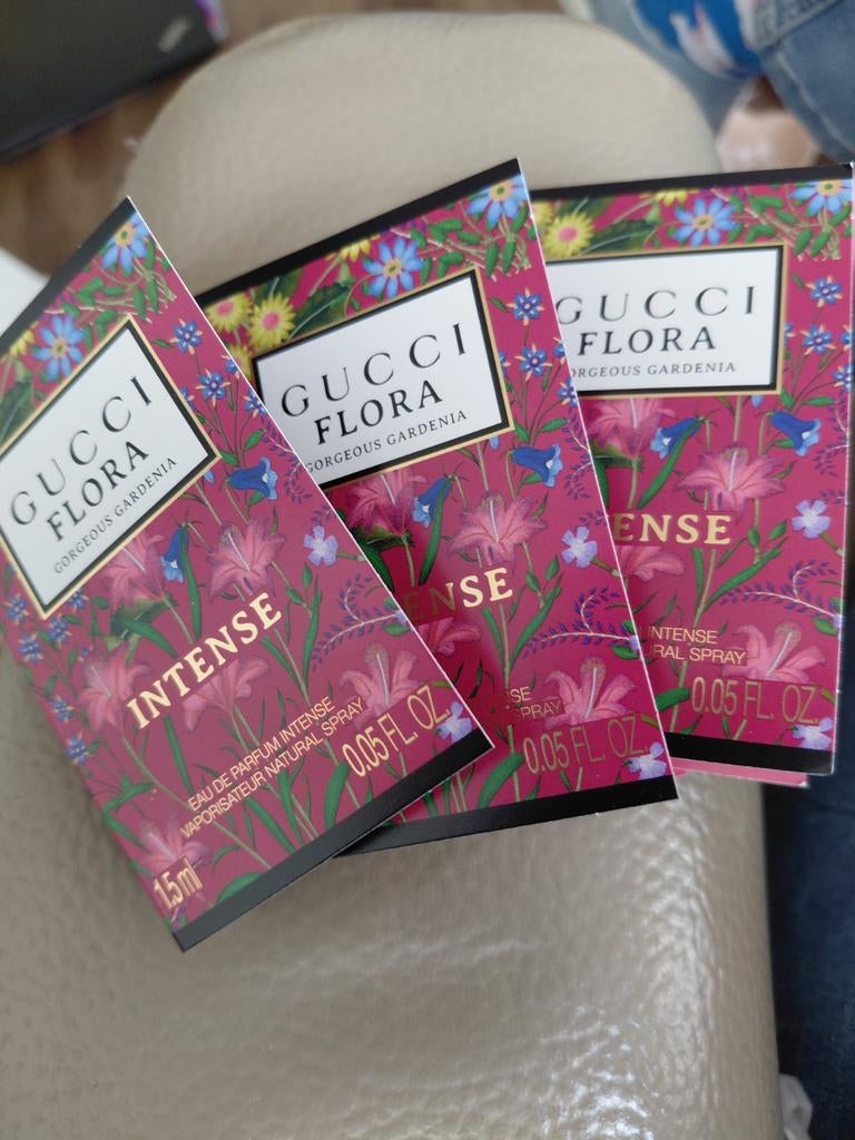 Proefjes Gucci Flora Gorgeous Gardenia intense, Ophalen of Verzenden, Nieuw