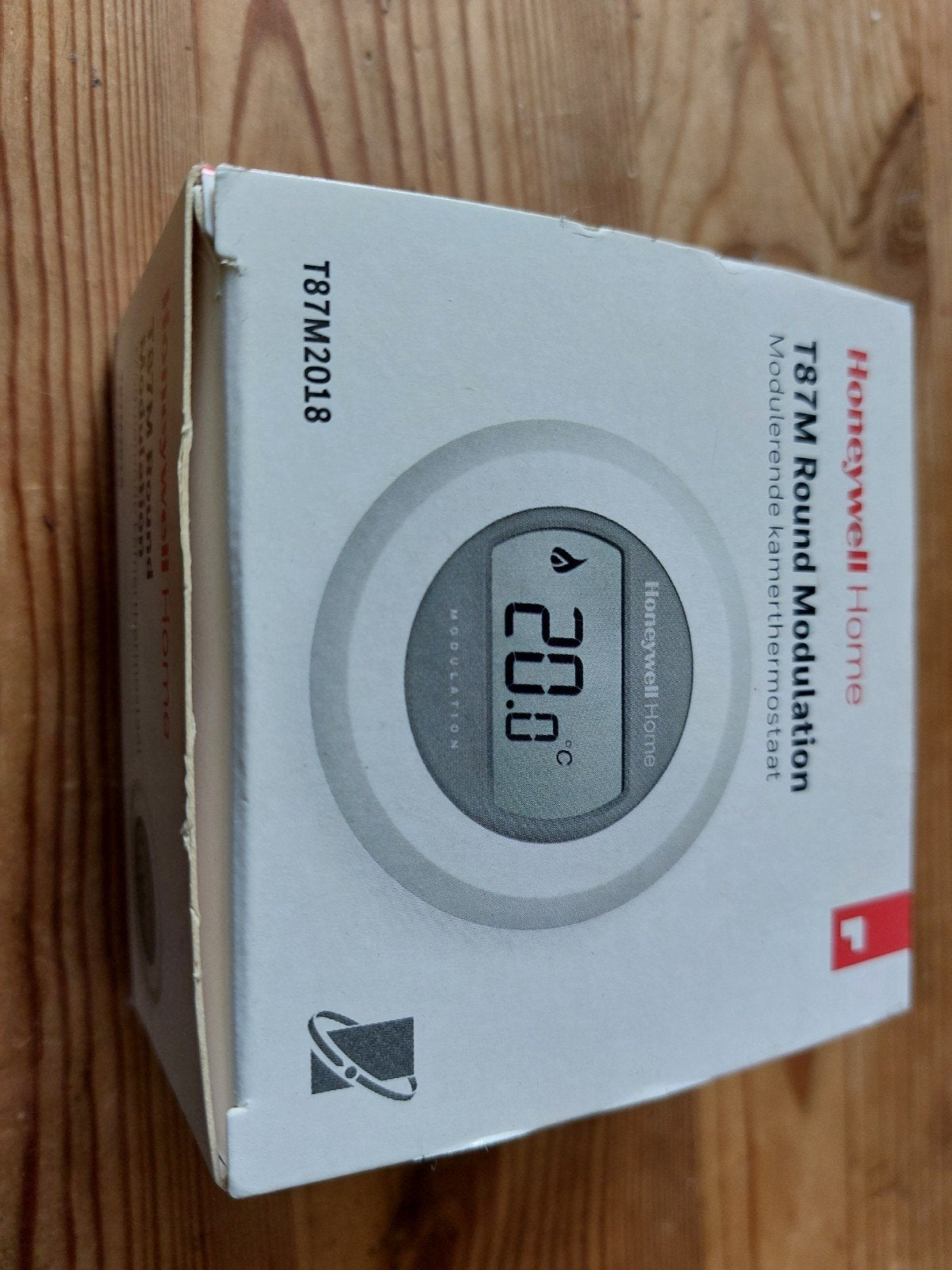 Honeywell Home T87M Round Modulation  nieuw in doos..., Ophalen of Verzenden, Slimme thermostaat, Nieuw