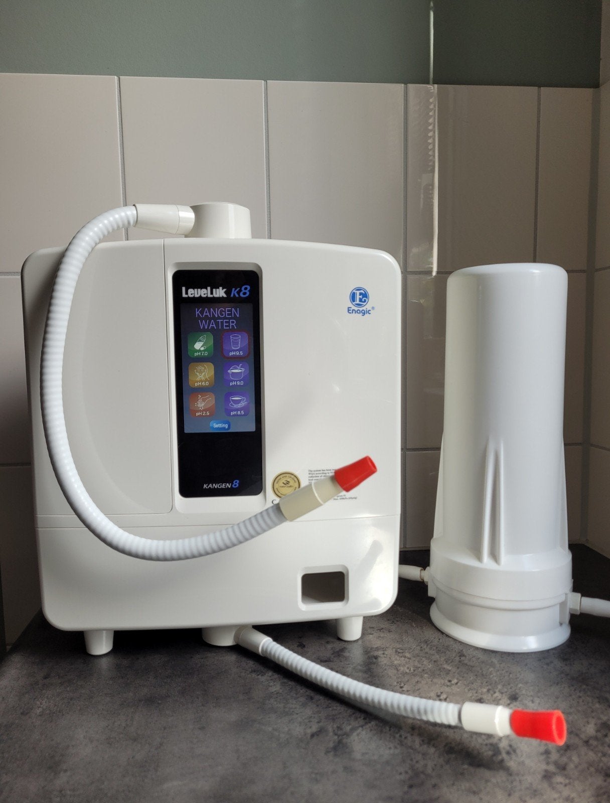 Enagic Kangen Leveluk K8 Ionisator + onderh.pakket/préfilter, Sport en Fitness, Ophalen, Zo goed als nieuw, Lichaamsverzorging