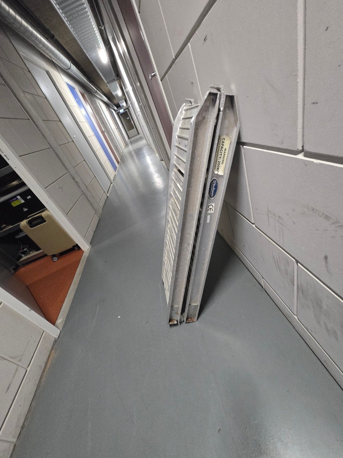 Opvouwbare aluminium oprit/ladder, 200kg capaciteit, Ophalen