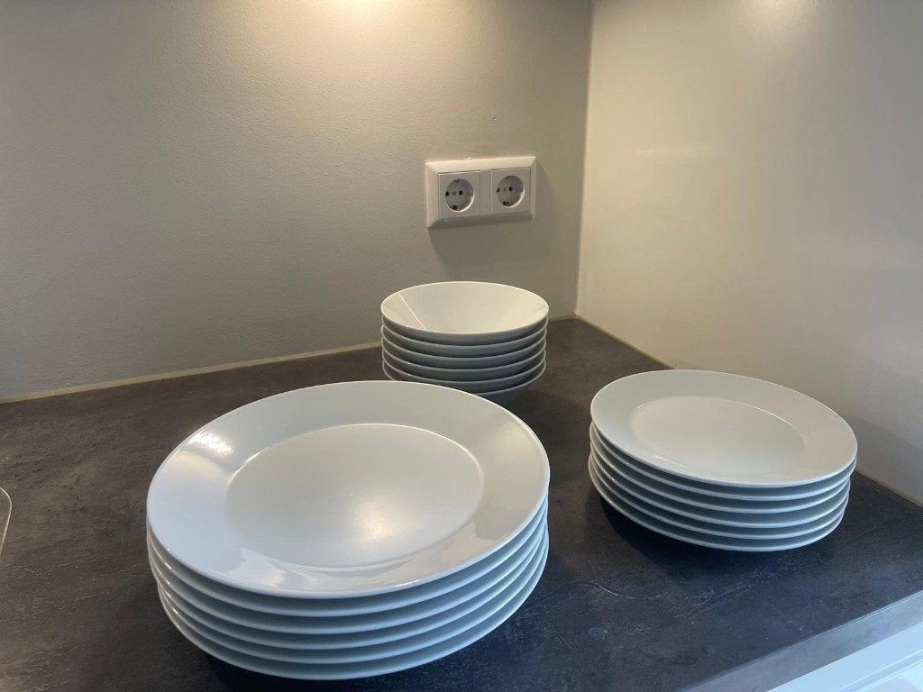 Serviesset (IKEA 365+), Huis en Inrichting, Ophalen, IKEA, Zo goed als nieuw, Modern