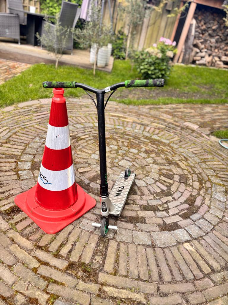 Nkd stunt step custom, Fietsen en Brommers, Steps, Ophalen, Zo goed als nieuw, Overige typen