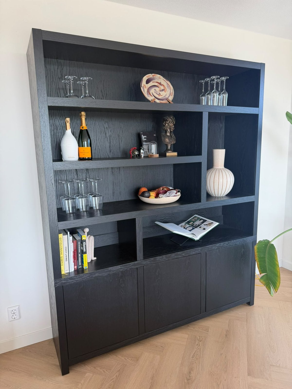 Buffetkast/Vakkenkast Zwart 180cm Eiken, Ophalen, 200 cm of meer, 150 tot 200 cm, Eikenhout