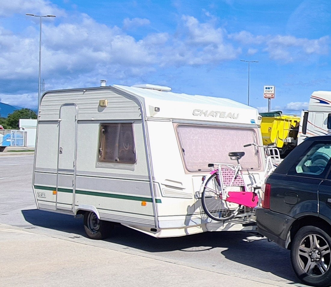 Chateau La Car 350 Caravan - Compact en Lichtgewicht, Caravans en Kamperen, Chateau, Rondzit, Particulier, 500 - 750 kg