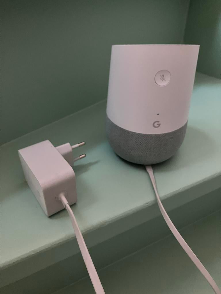 Google Home Smart Speaker - Wit/Grijs, Ophalen of Verzenden, Zo goed als nieuw