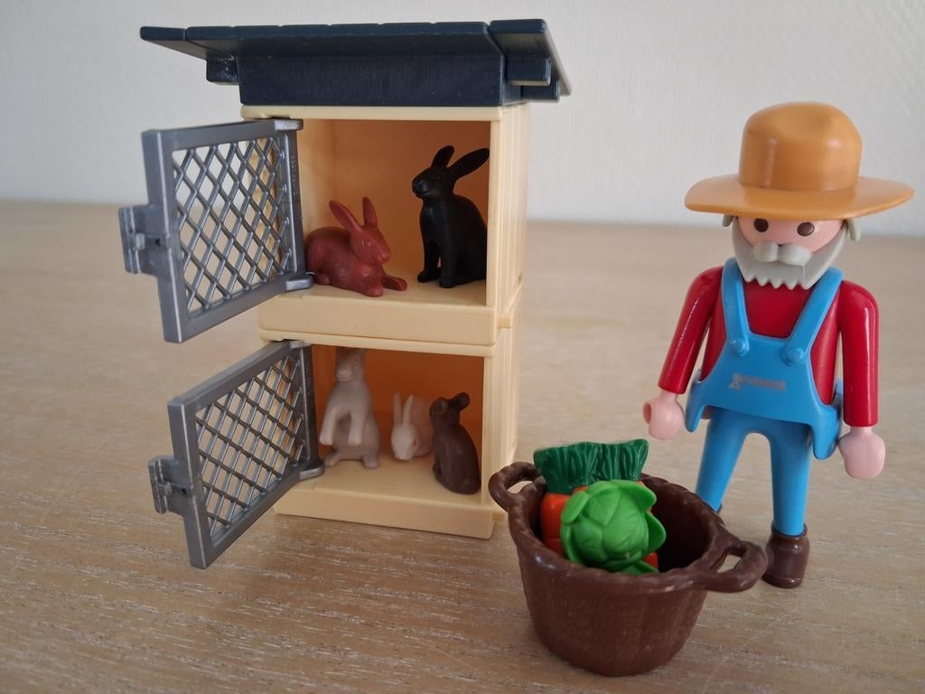 Playmobil boer met konijnenhok, konijnen en voer setnr 4491, Ophalen of Verzenden, Zo goed als nieuw, Complete set