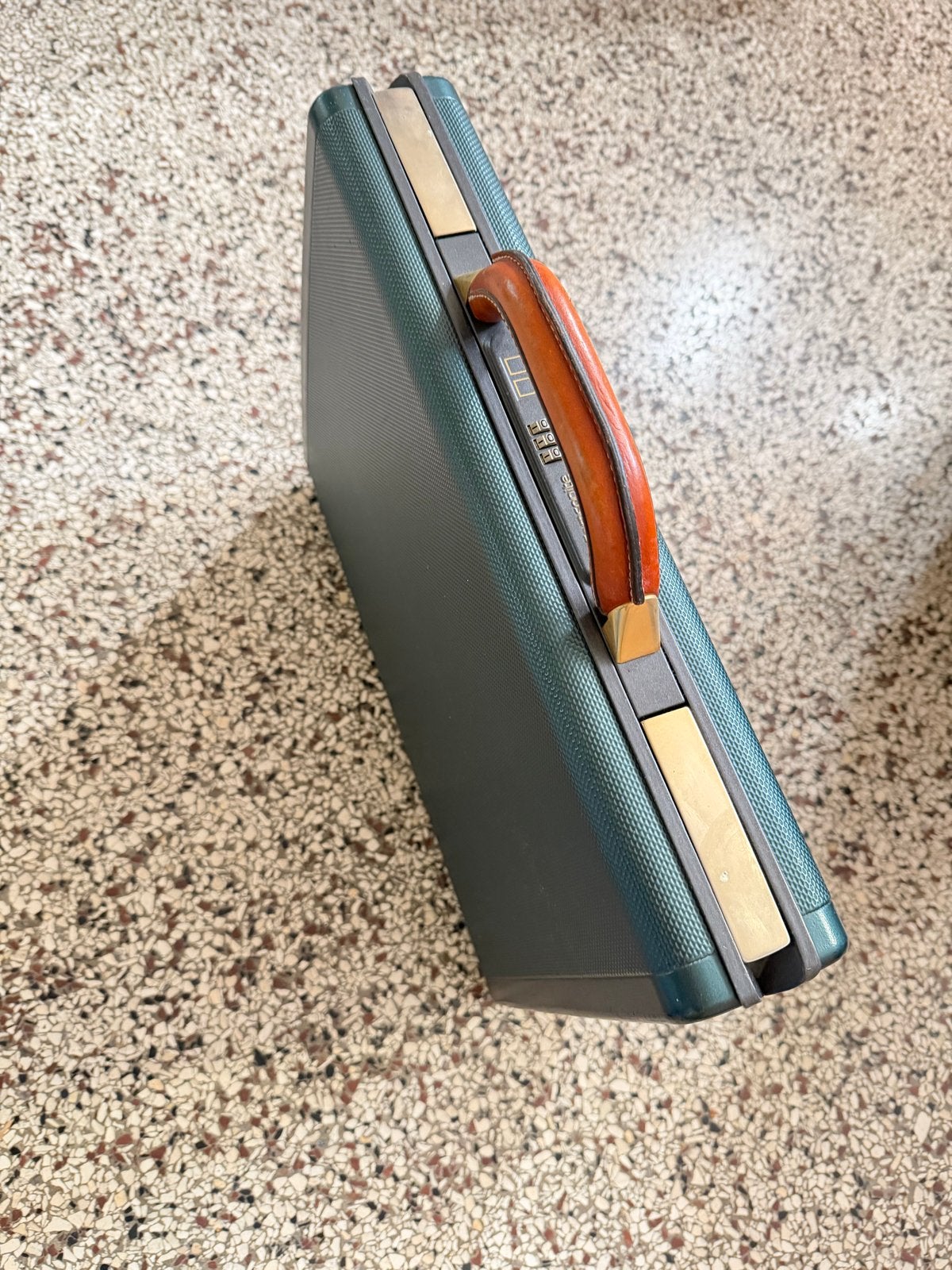 Puntgaaf SAMSONITE koffertje met schuimrubber en slot, Hard kunststof, Slot, Minder dan 50 cm, Ophalen of Verzenden