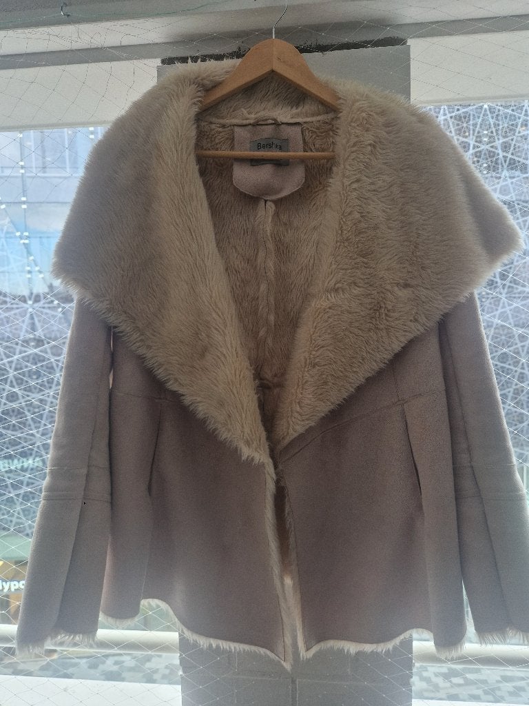 Bontjas beige L, Kleding | Dames, Jassen | Winter, Ophalen, Zo goed als nieuw, Maat 38/40 (M), Beige