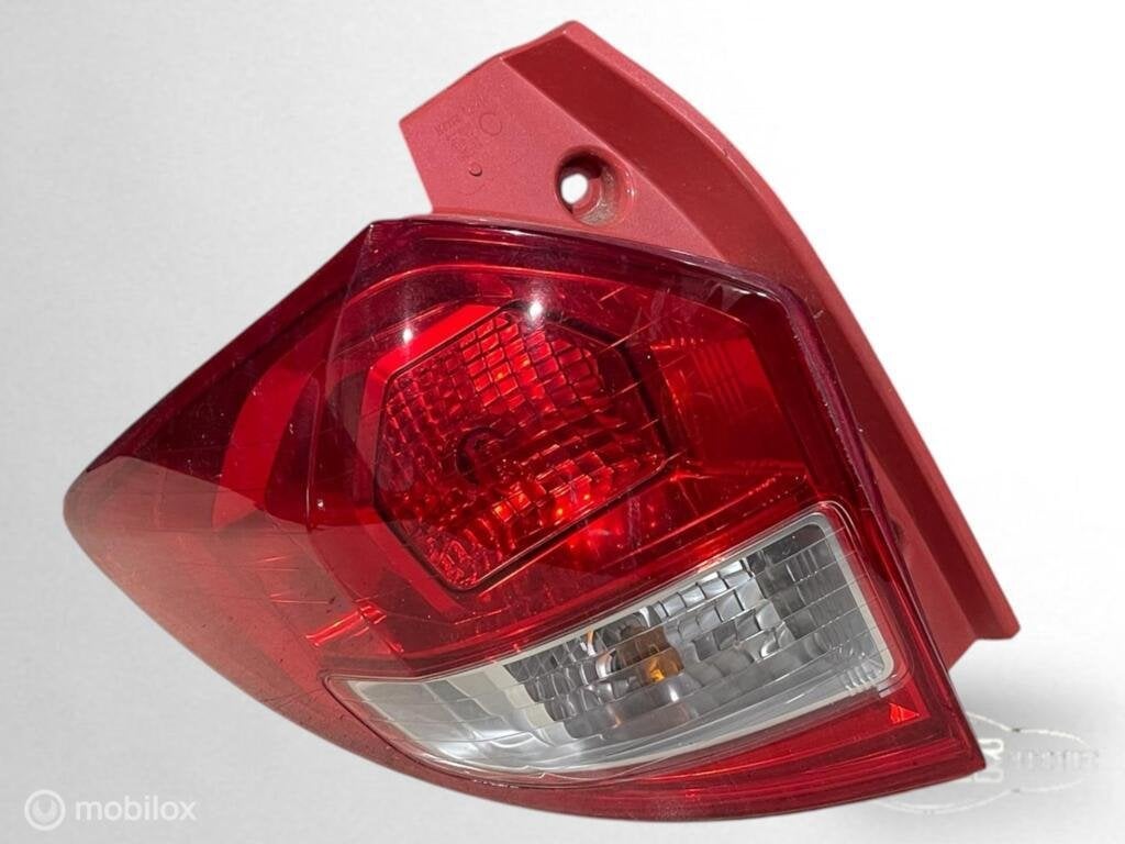 Achterlicht links Subaru Trezia 1.3 Intro ('11-'14), Subaru, Gebruikt, Subaru, Ophalen of Verzenden