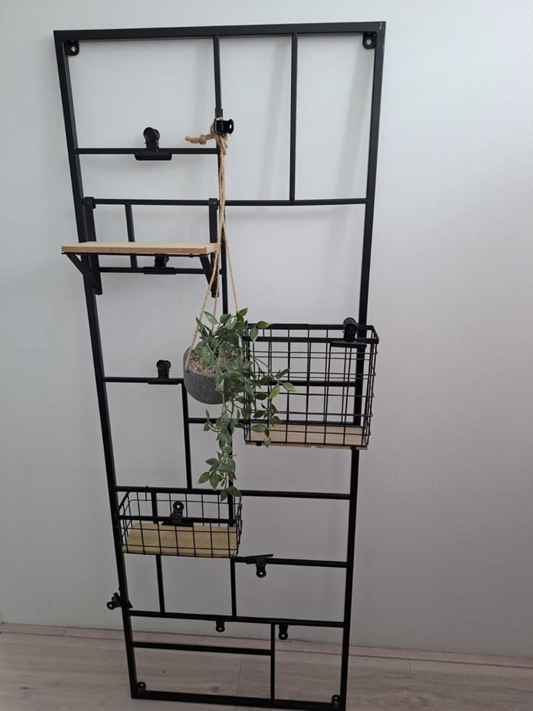 Industrieel wandrek Xenos met planken en mandjes, Huis en Inrichting, Woonaccessoires | Wanddecoraties, Metaal, Industrieel, Zwart