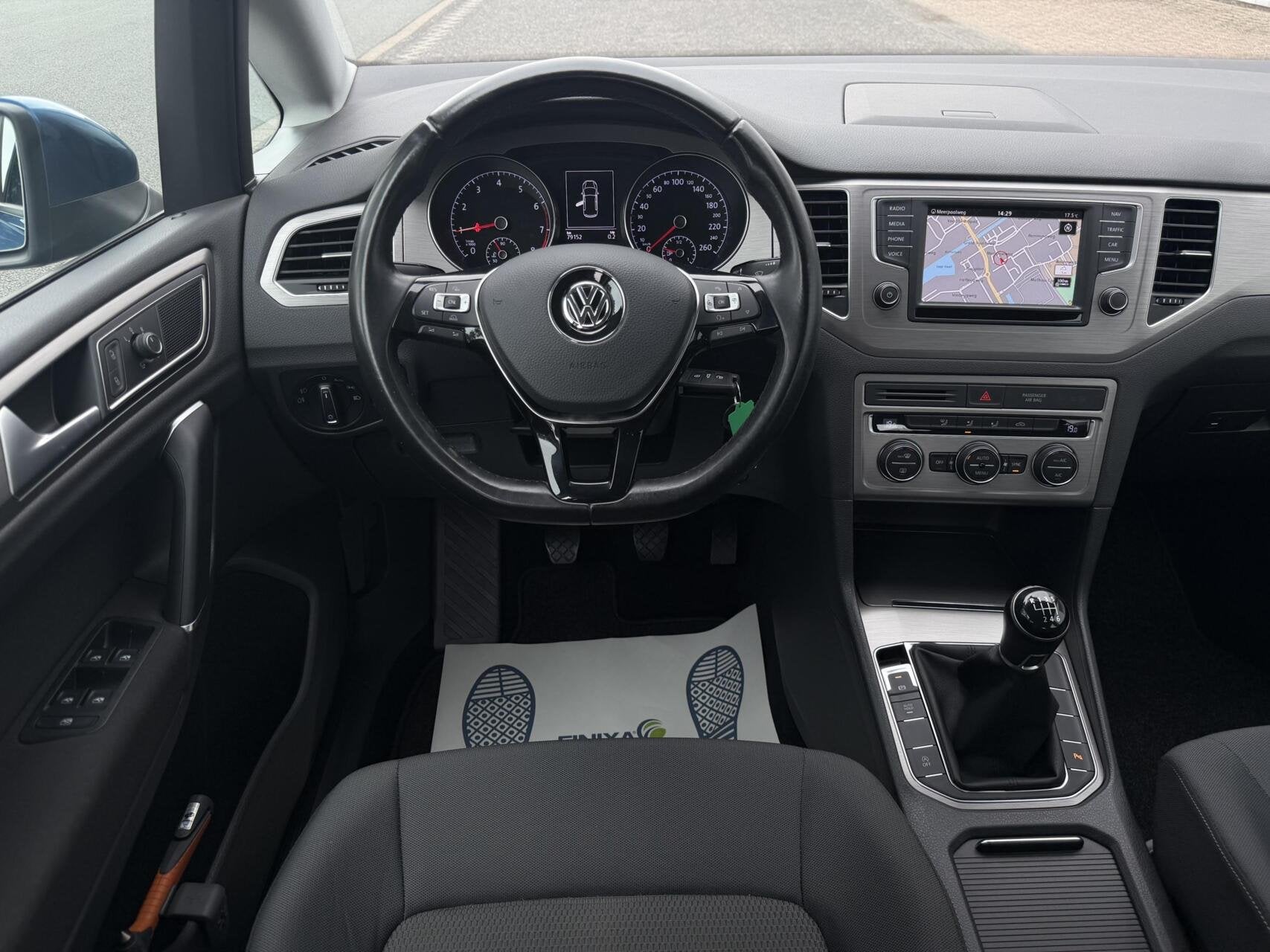 Volkswagen Golf Sportsvan 1.0 TSI - 1EIGENAAR/NAVI/PDC/NAP, Auto's, Voorwielaandrijving, Gebruikt, Euro 6, Blauw