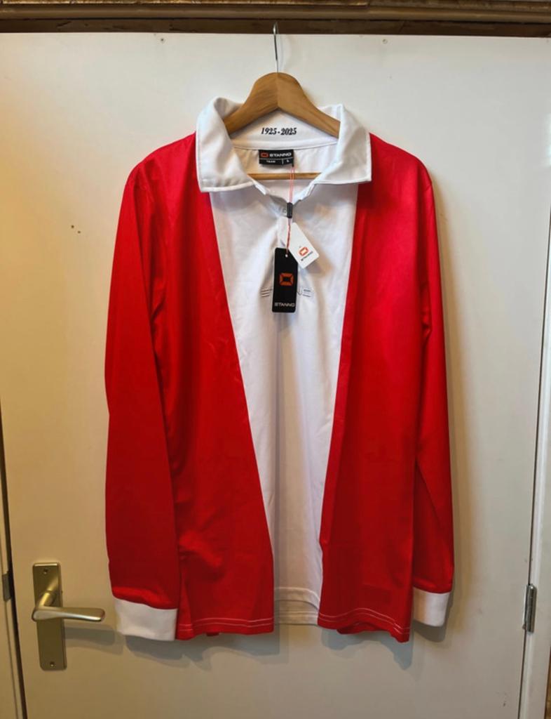 FC Emmen Voetbalshirt Jubileumshirt, Sport en Fitness, Voetbal, Maat L, Ophalen of Verzenden, Nieuw, Shirt