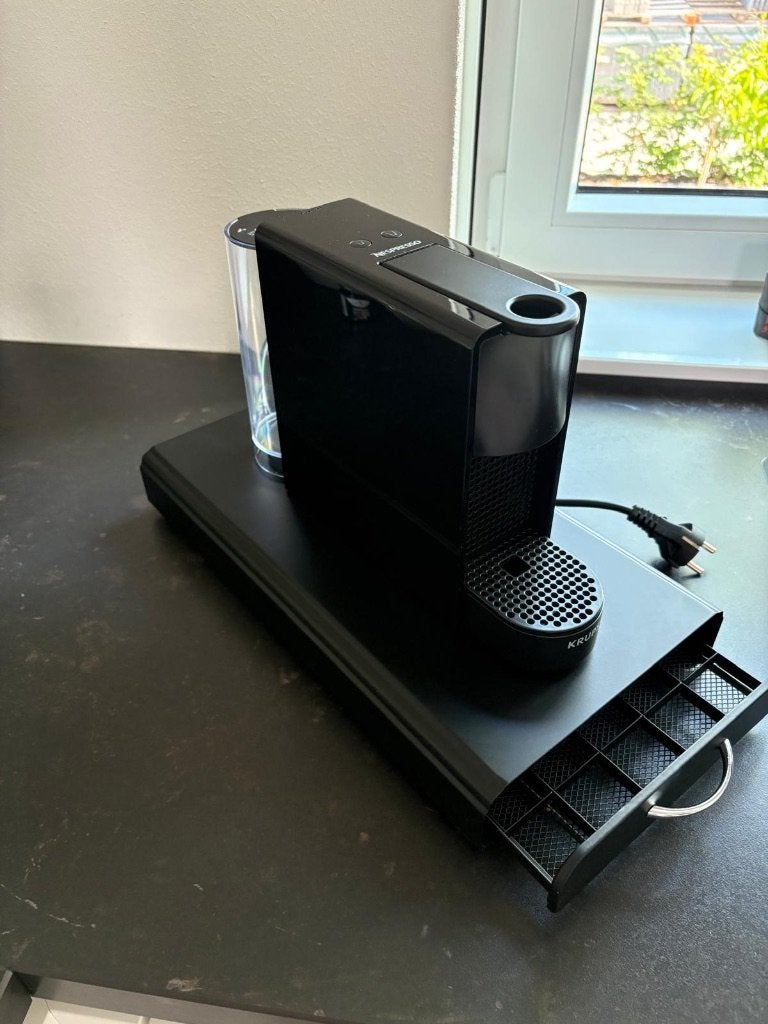 KRUPS  Nespresso Capsulemachine, Witgoed en Apparatuur, Koffiezetapparaten, Ophalen, Afneembaar waterreservoir, Overige typen