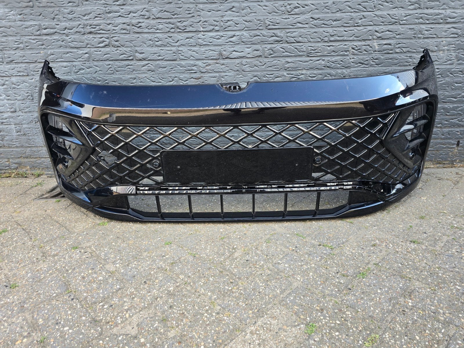 Voorbumper 6x pdc VW Tiguan 571 R-line bj 2024-heden, Auto-onderdelen, Gebruikt, Wolfsburg, Ophalen of Verzenden, Excellence