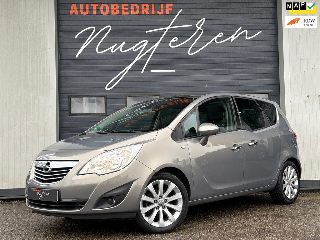 Opel Meriva 1.4 Turbo Cosmo|Pano|Fietsendrager|Navi, Voorwielaandrijving, Euro 5, Gebruikt, Zwart
