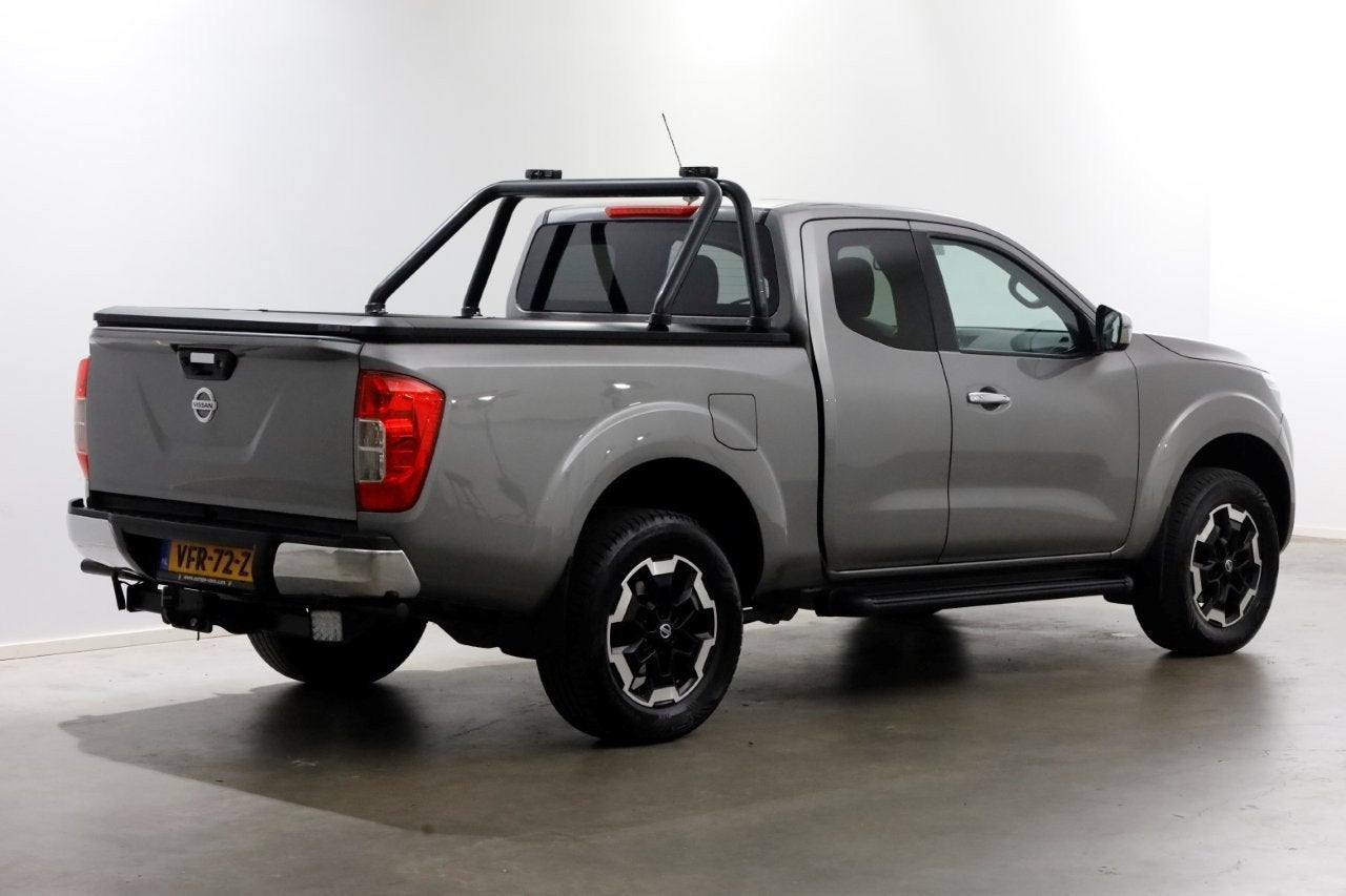 Nissan Navara 2.3 dCi 164pk N-Connecta King Cab 4x4 Camera/N, Auto's, Nissan, Gebruikt, 4 cilinders, Bedrijf, 2 stoelen